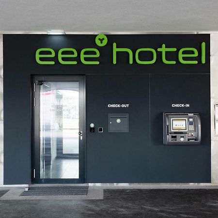 Eee Hotel 트라운 외부 사진